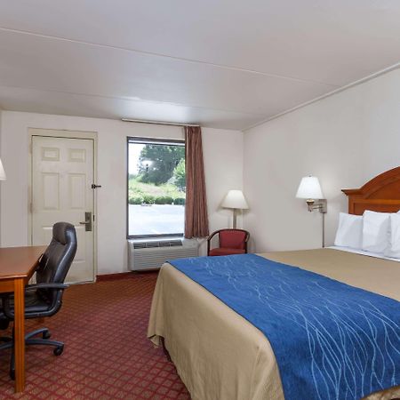 Days Inn By Wyndham Winston Salem North Bagian luar foto